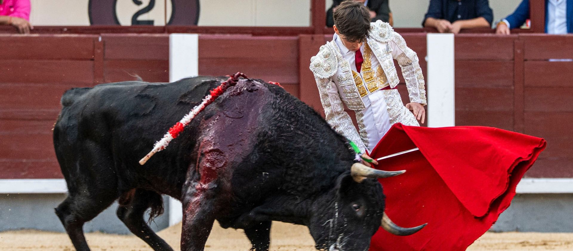 Sergio Rollón y Nacho Torrejón, saludos en la primera de Otoño